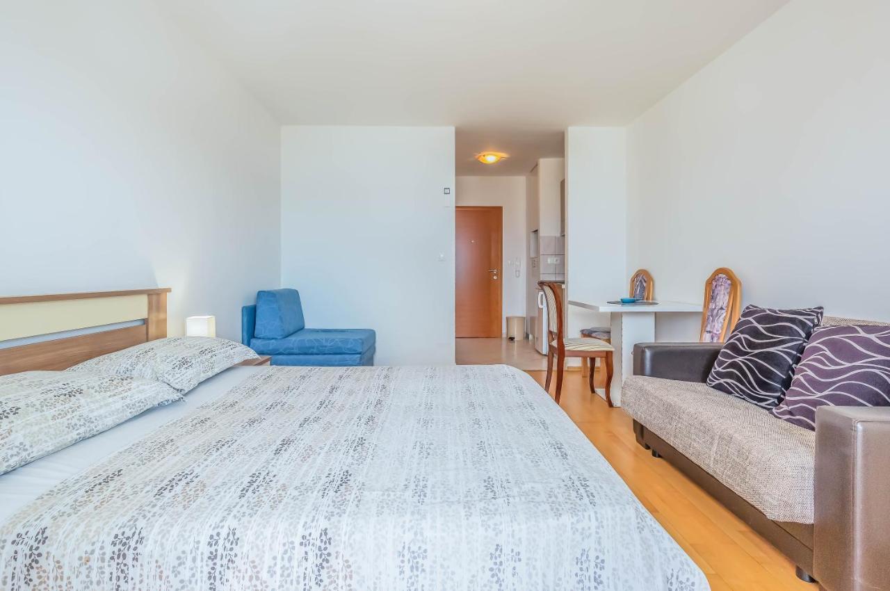 Blue Chill Apartments Duce Ngoại thất bức ảnh